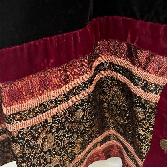 Coldwater Creek Burgundy 3 Piece Velvet Set Size Large - Picture 9 of 11